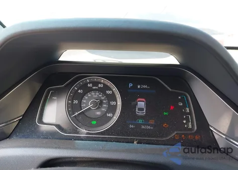 2021 Hyundai Ioniq Plug-In Hybrid Se from USA, damaged, VIN KMHC65LD9MU261564